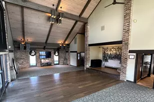 301 Lake Hinsdale Dr, Willowbrook, IL 60527 - Photo 44