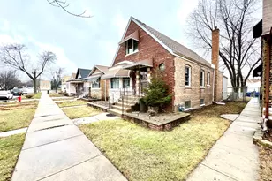 1924 High St, Blue Island, IL 60406 - Photo 2