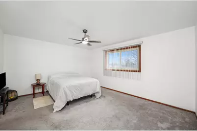 7201 W 110th Street, Worth, IL 60482 - Photo 12