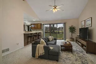 1608 N Leonard Ave, McHenry, IL 60050 - Photo 10