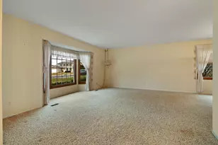 1608 N Leonard Ave, McHenry, IL 60050 - Photo 6