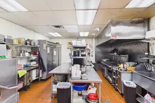 4203 W Lawrence Ave, Chicago, IL 60630 - Photo 12