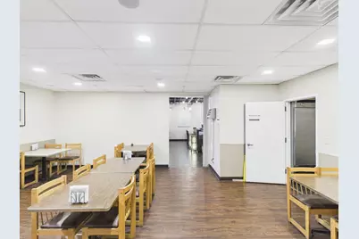 4203 W Lawrence Avenue, Chicago, IL 60630 - Photo 10