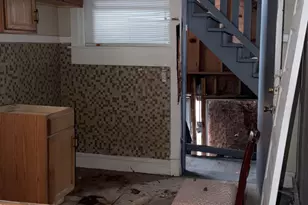 3944 W Gladys Ave, Chicago, IL 60624 - Photo 2