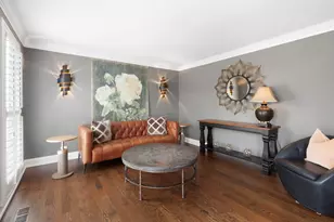 22 Aintree Rd, Saint Charles, IL 60174 - Photo 14