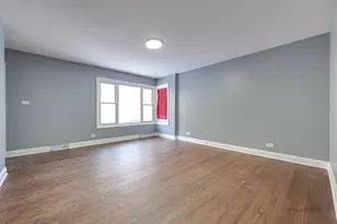 9463 Niles Center Rd, Skokie, IL 60076 - Photo 8