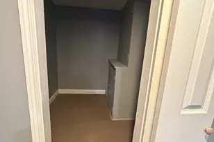 9463 Niles Center Rd, Skokie, IL 60076 - Photo 18