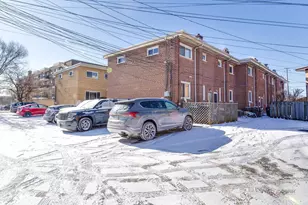 9463 Niles Center Rd, Skokie, IL 60076 - Photo 30