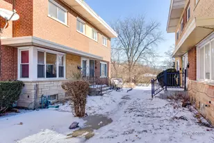 9463 Niles Center Rd, Skokie, IL 60076 - Photo 2