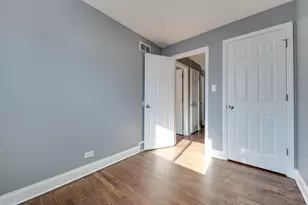 9463 Niles Center Rd, Skokie, IL 60076 - Photo 18