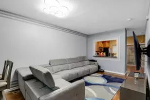 1150 E 46th St, Chicago, IL 60653 - Photo 4