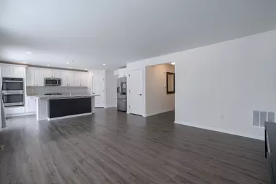 2026 Gleneagles Lane, Yorkville, IL 60560 - Photo 8