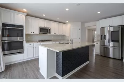 2026 Gleneagles Lane, Yorkville, IL 60560 - Photo 4