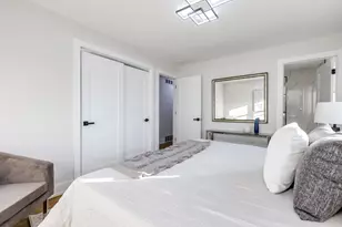 9132 Lincolnwood Dr, Evanston, IL 60203 - Photo 22