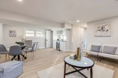 9132 Lincolnwood Drive, Evanston, IL 60203 - Photo 18