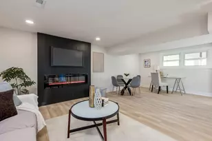 9132 Lincolnwood Dr, Evanston, IL 60203 - Photo 16