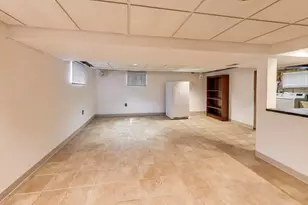 858 Academy Ave, Matteson, IL 60443 - Photo 16