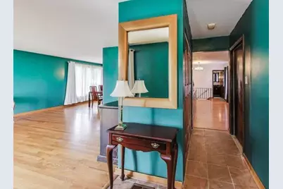 858 Academy Avenue, Matteson, IL 60443 - Photo 2