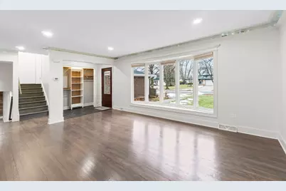 18W089 Claremont Drive, Darien, IL 60561 - Photo 4