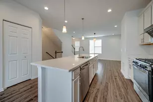 4138 Irving Rd, Aurora, IL 60504 - Photo 12