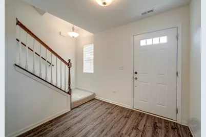 4138 Irving Road #4138, Aurora, IL 60504 - Photo 6