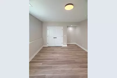 4951 W 86th Street, Burbank, IL 60459 - Photo 18