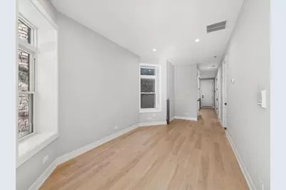 2818 W Fletcher Street #1, Chicago, IL 60618 - Photo 8