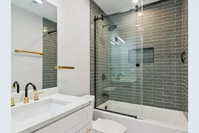 2818 W Fletcher Street #1, Chicago, IL 60618 - Photo 14