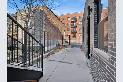 2818 W Fletcher Street #CH, Chicago, IL 60618 - Photo 16