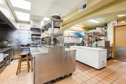 4156 N Kedzie Avenue, Chicago, IL 60618 - Photo 38