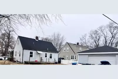 1381 Elizabeth Street, Crete, IL 60417 - Photo 2