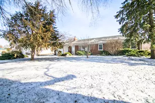 85 N 2750W Rd, Kankakee, IL 60901 - Photo 1