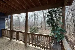 11644 W Elmwood Pl, Deerfield, IL 60015 - Photo 8