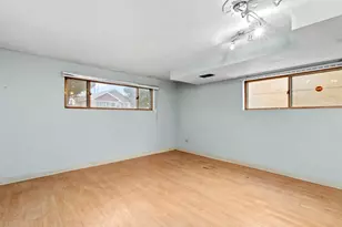 241 Zuelke Dr, Bellwood, IL 60104 - Photo 26