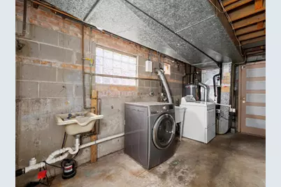 241 Zuelke Drive, Bellwood, IL 60104 - Photo 32