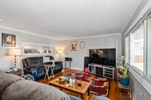 2809 Forest Ln, Lansing, IL 60438 - Photo 8