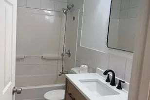 533 Redwood Rd, Bolingbrook, IL 60440 - Photo 10