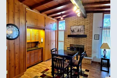 1946 Elmwood Drive East, Quincy, IL 62301 - Photo 12