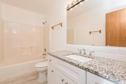 38429 N Creek Court, Beach Park, IL 60087 - Photo 16