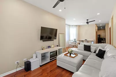 2028 N Hamlin Avenue #2, Chicago, IL 60647 - Photo 4