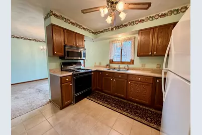 1211 Monroe Street, Pecatonica, IL 61063 - Photo 8