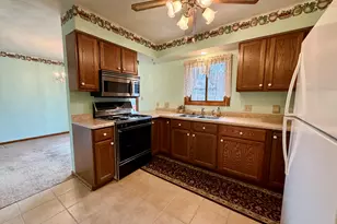 1211 Monroe St, Pecatonica, IL 61063 - Photo 8