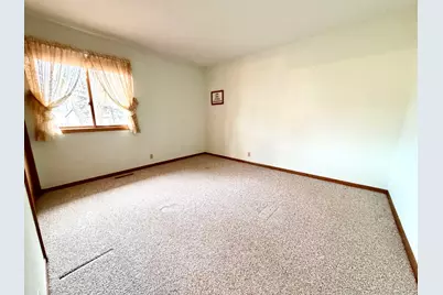 1211 Monroe Street, Pecatonica, IL 61063 - Photo 12