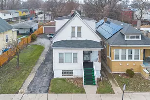 9352 S Woodlawn Ave, Chicago, IL 60619 - Photo 1