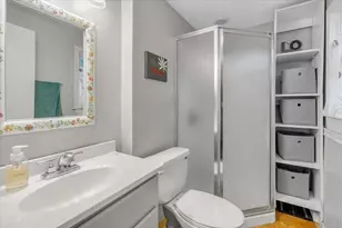 5220 Palm St, McHenry, IL 60051 - Photo 12