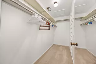 1025 Cottonwood Ct, Wheeling, IL 60090 - Photo 14