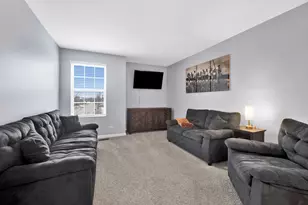 6006 Winterhaven Dr, Joliet, IL 60431 - Photo 16