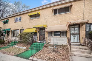 936 E 84th Pl, Chicago, IL 60619 - Photo 2