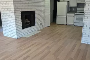 1114 Ash St, Lake in the Hills, IL 60156 - Photo 4