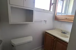 1114 Ash St, Lake in the Hills, IL 60156 - Photo 8